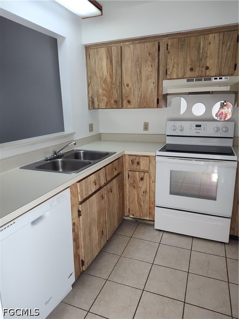 9395 Lennex Lane W #9395, Fort Myers, FL 33919 photo 5