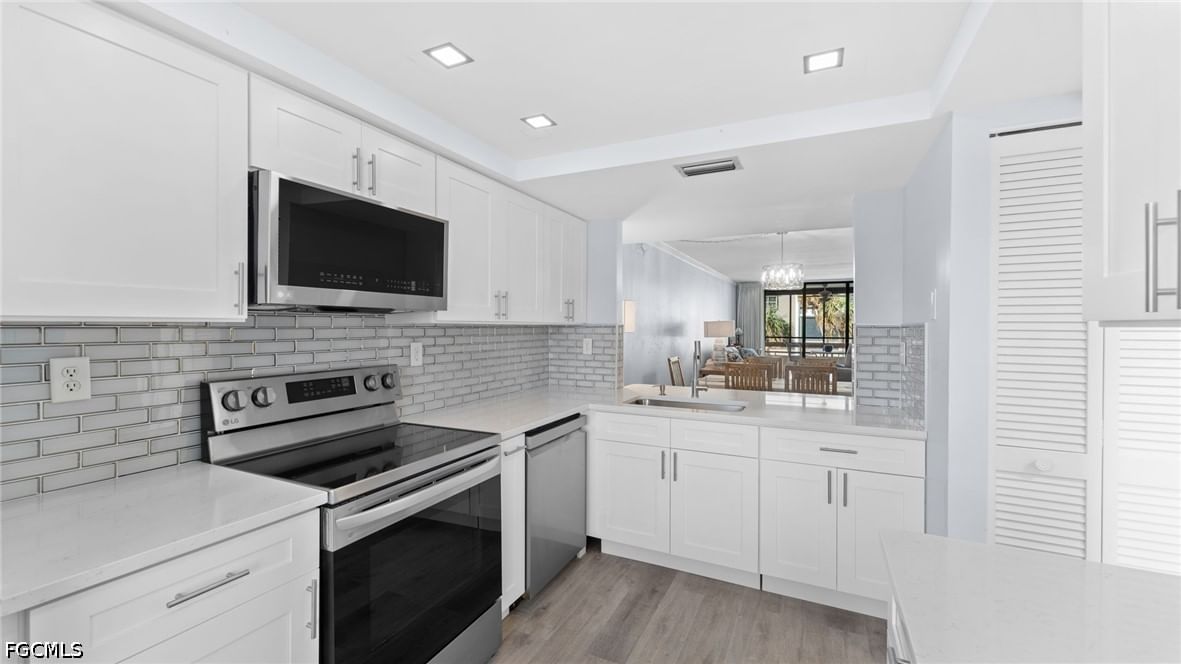 2777 W Gulf Drive #104, Sanibel, FL 33957 photo 3