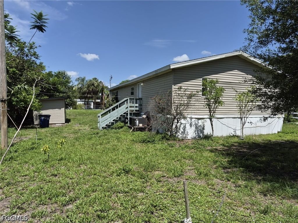 7616 Marx Drive, North Fort Myers, FL 33917 photo 4