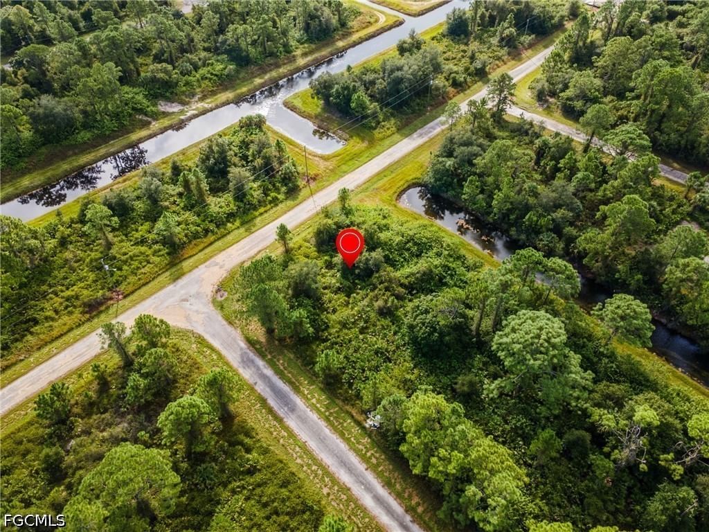 1068 Belmont Street E, Lehigh Acres, FL 33974 photo 4