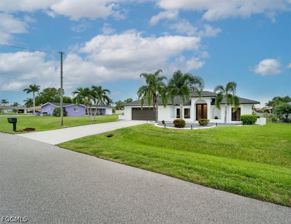 3728 SE 18th Avenue, Cape Coral, FL 33904 photo 3