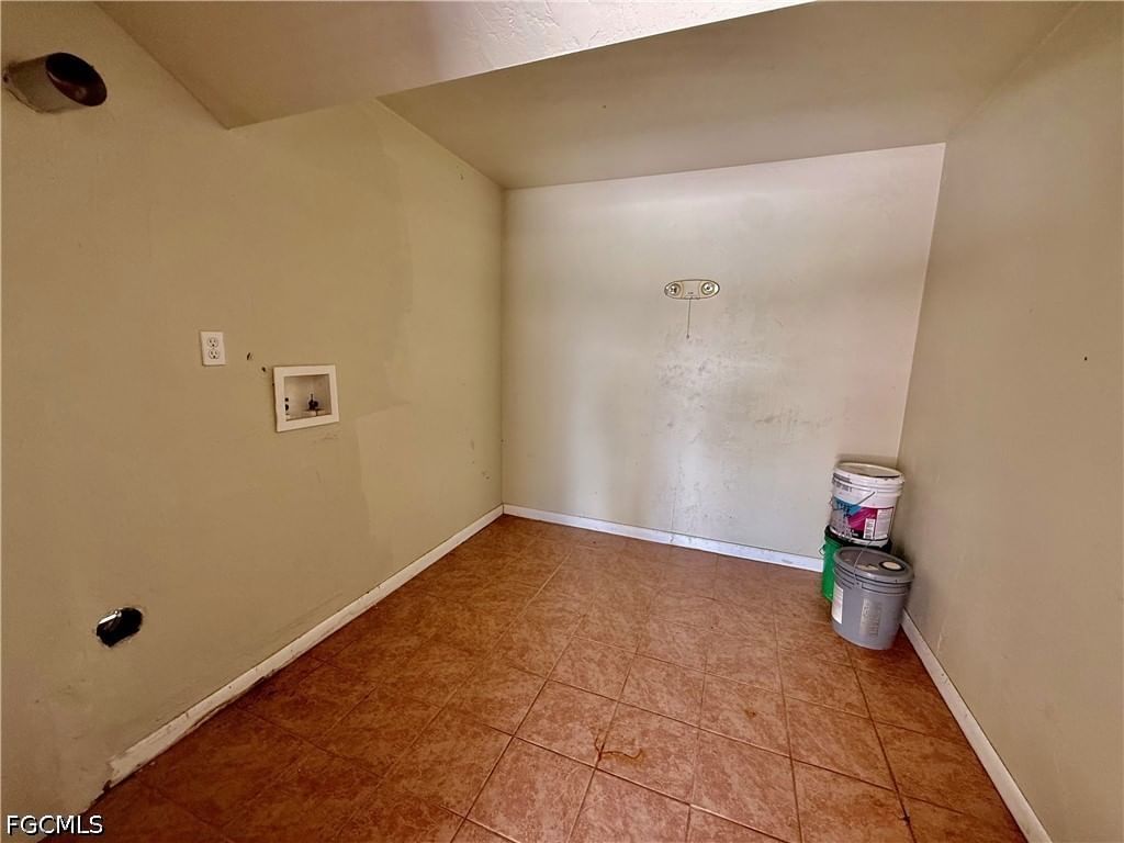 217 Oaklawn Court, Lehigh Acres, FL 33936 photo 5