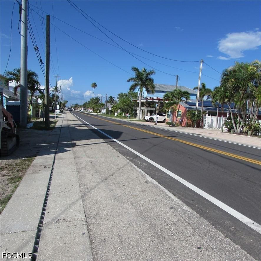 4748 Pine Island Road NW, Matlacha, FL 33993 photo 2