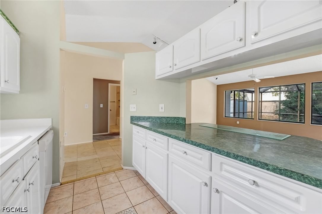 5581 Longleaf Drive, North Fort Myers, FL 33917 photo 5