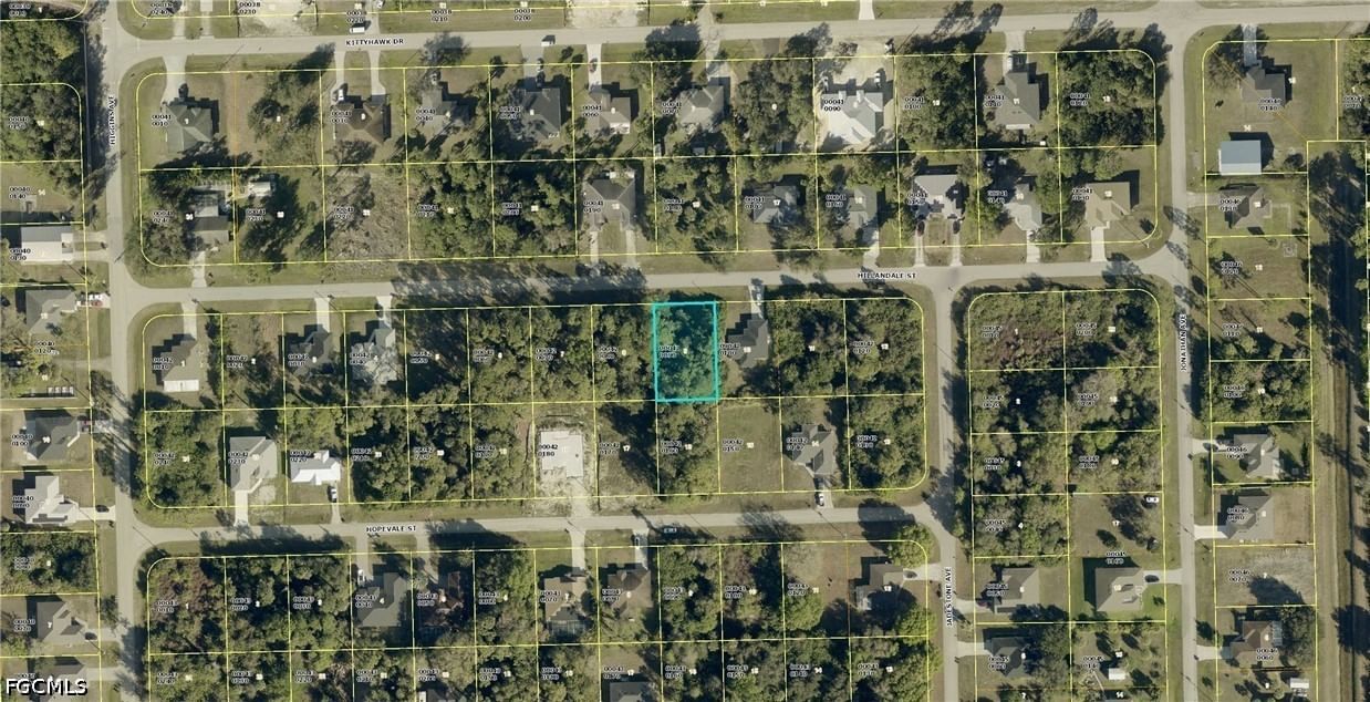 3841 Hillandale Street, Fort Myers, FL 33905 photo 2