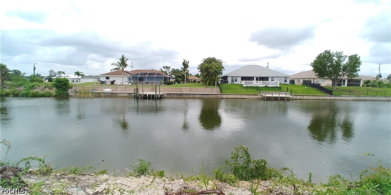 2613 NE 20th Place, Cape Coral, FL 33909 photo 5