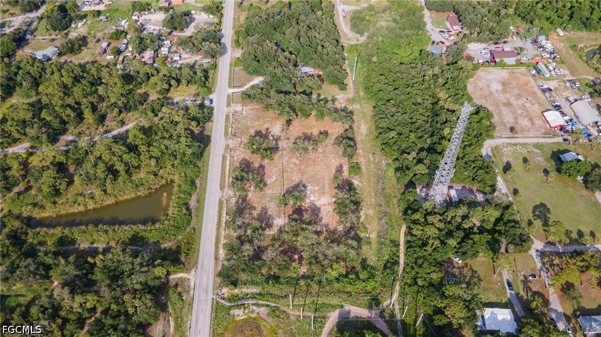 6030 Mellow Drive, North Fort Myers, FL 33917 photo 5
