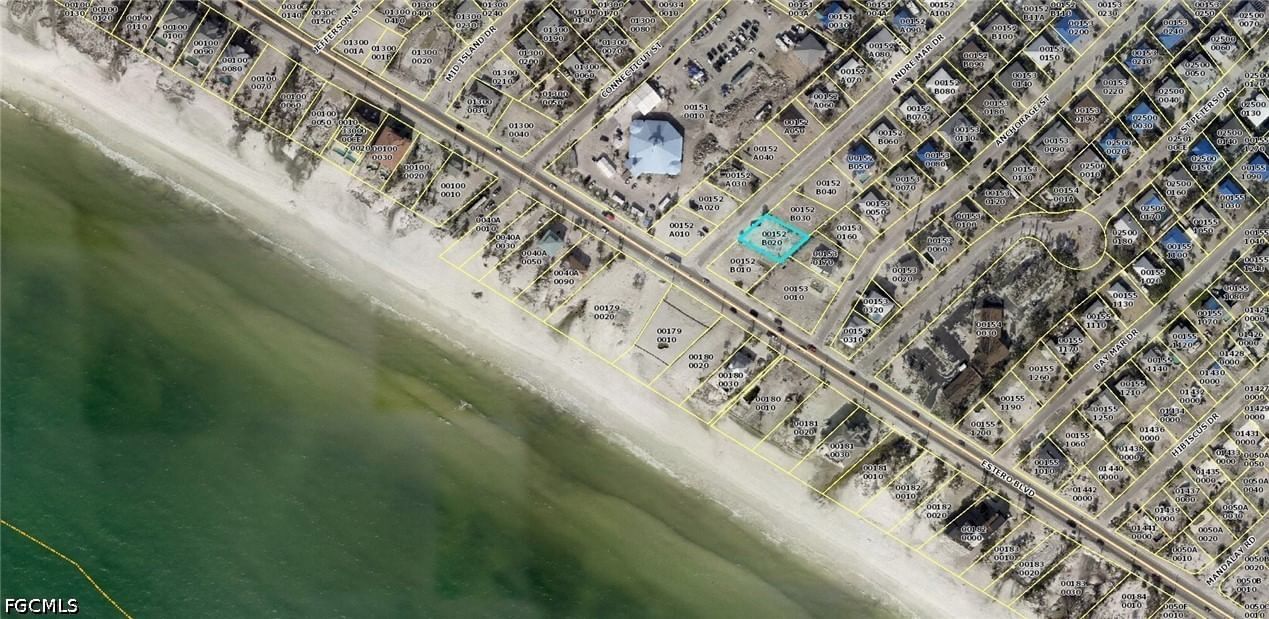 100-102 Andre Mar Drive, Fort Myers Beach, FL 33931 photo 2