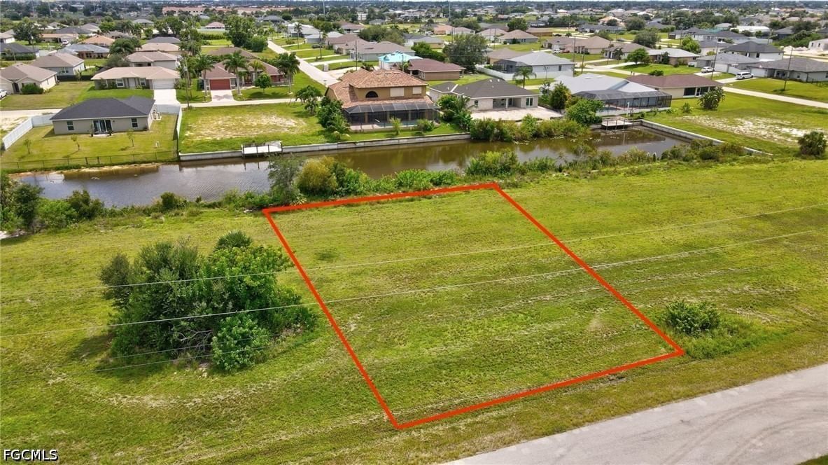1428 NW 11th Terrace, Cape Coral, FL 33993 photo 2