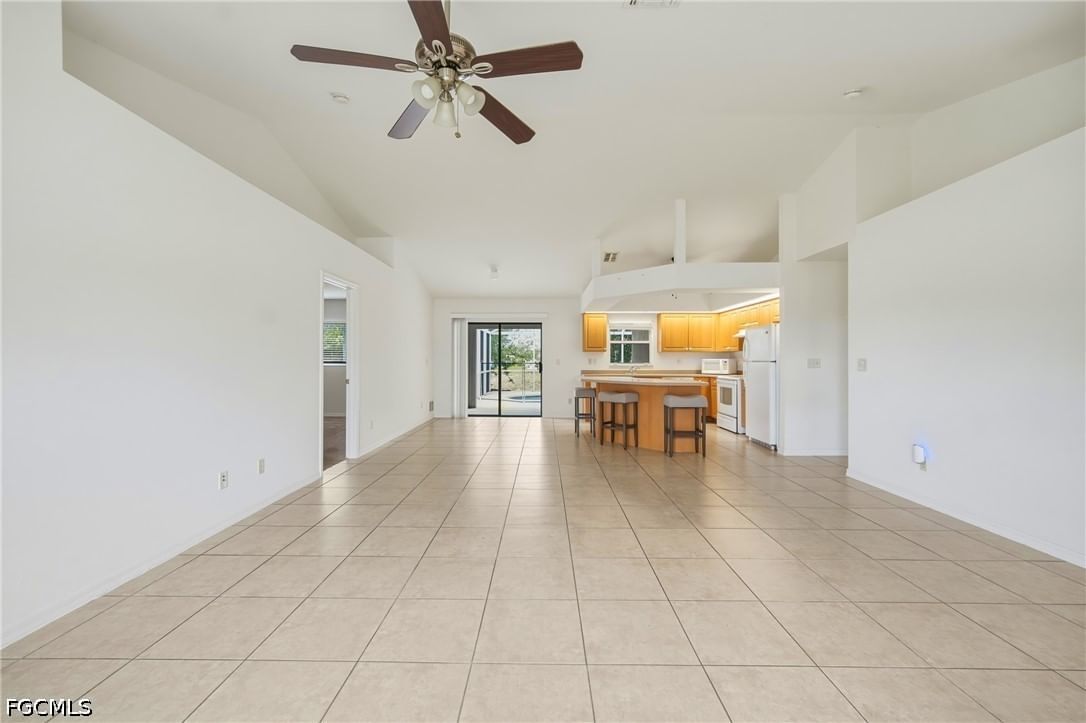 2022 SW 15th Avenue, Cape Coral, FL 33991 photo 4