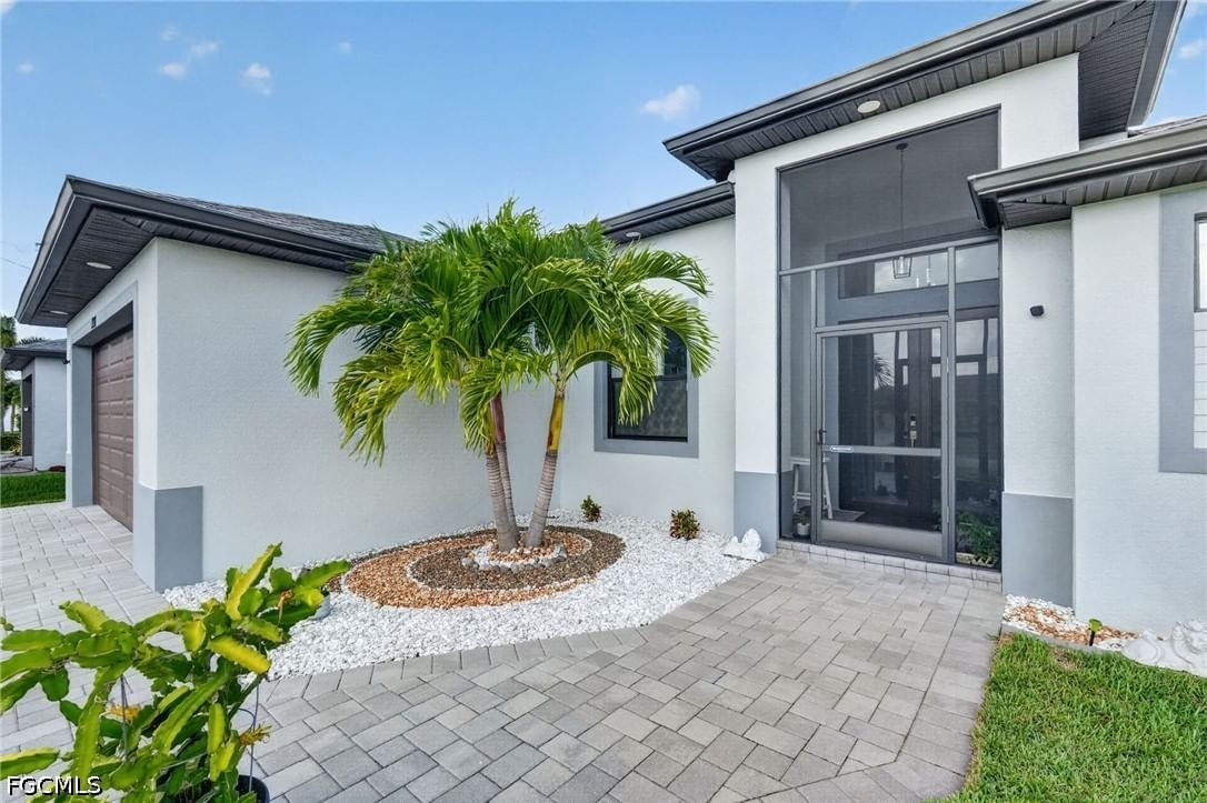 228 SW 31st Place, Cape Coral, FL 33991 photo 3