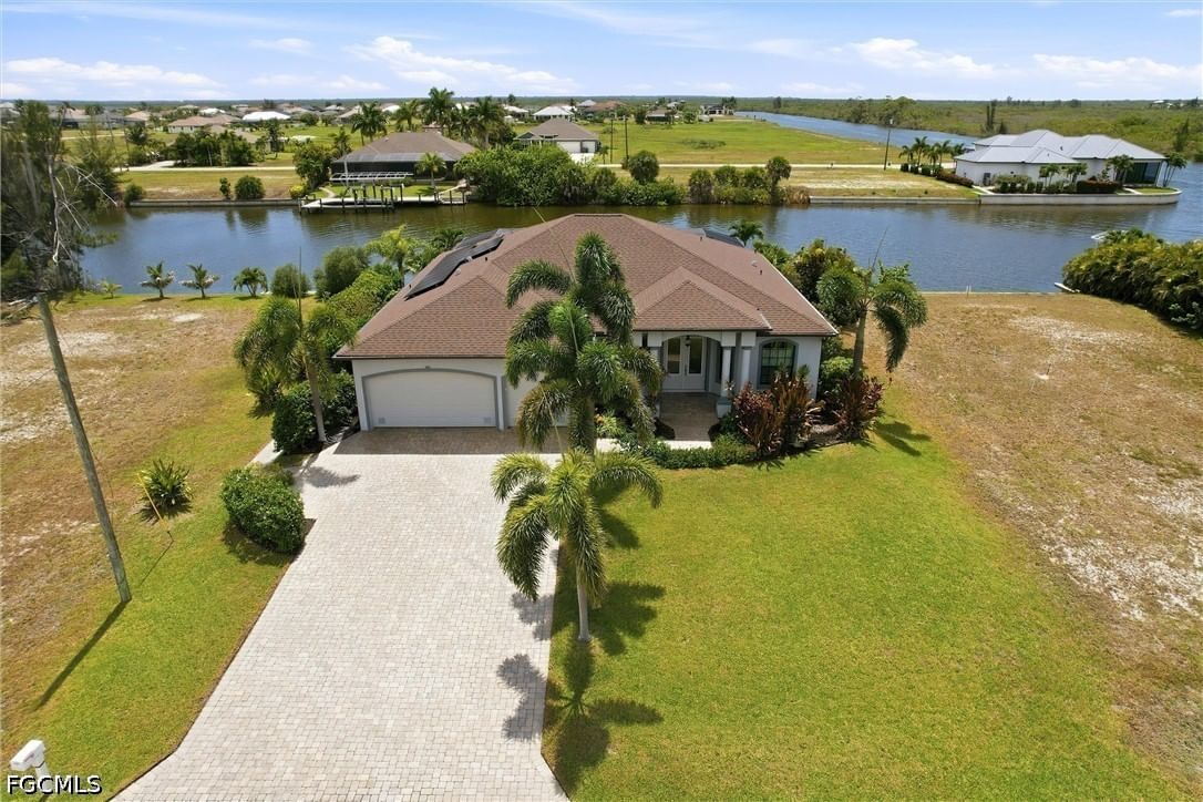 1720 Old Burnt Store Road N, Cape Coral, FL 33993 photo 2