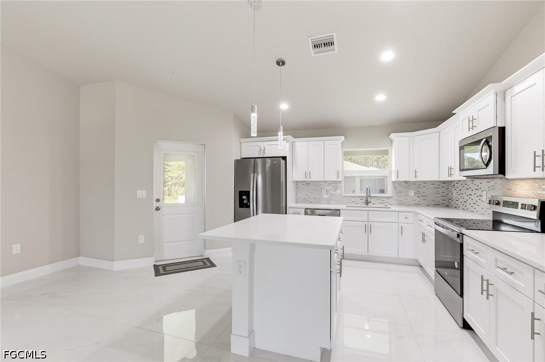 1893 Weldon Avenue, Lehigh Acres, FL 33972 photo 5