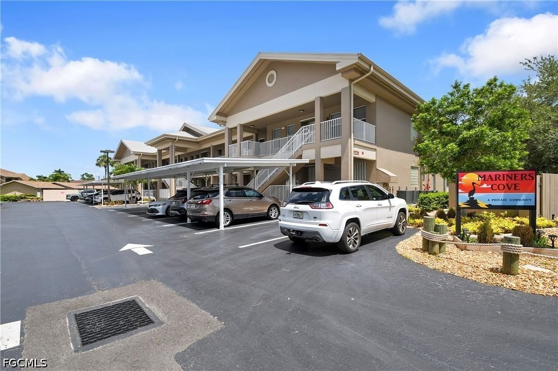 15250 Riverbend Boulevard #202, North Fort Myers, FL 33917 photo 2