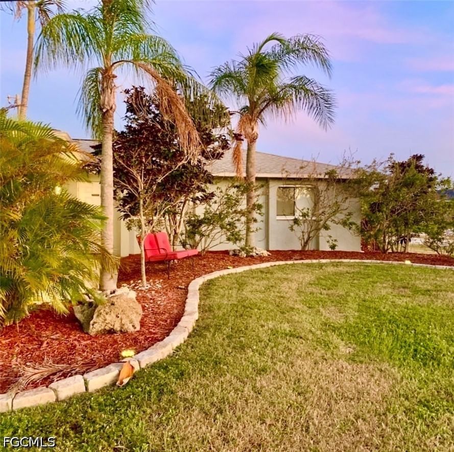 506 SE 27th Terrace, Cape Coral, FL 33904 photo 2
