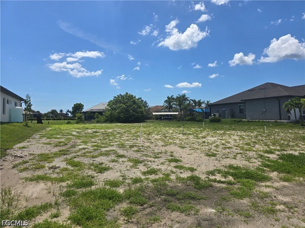 820 NW 39th Avenue, Cape Coral, FL 33993 photo 5