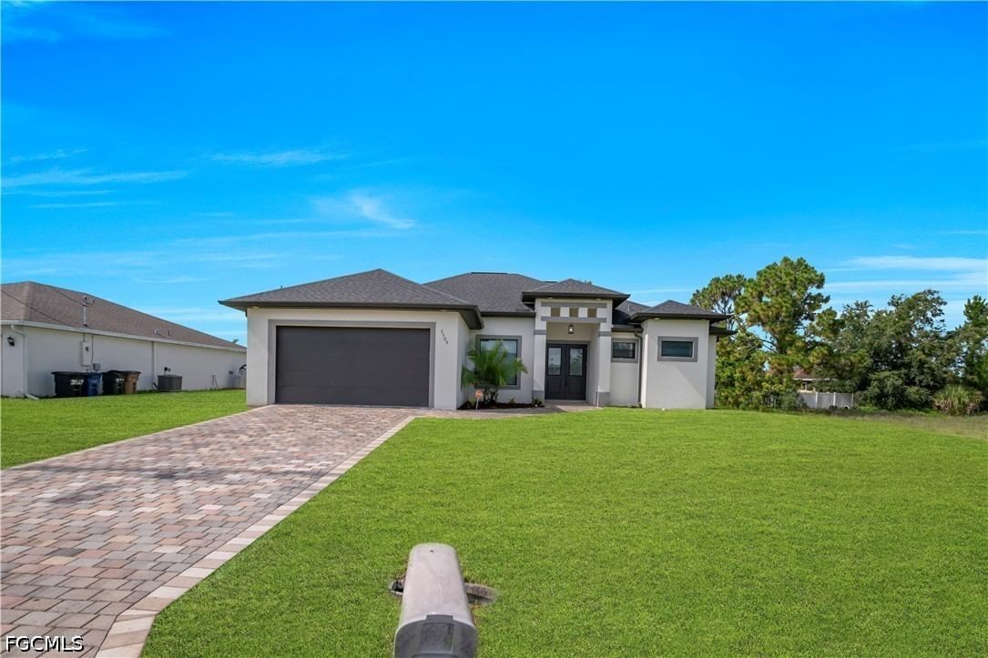 3509 38th Street SW, Lehigh Acres, FL 33976 photo 3
