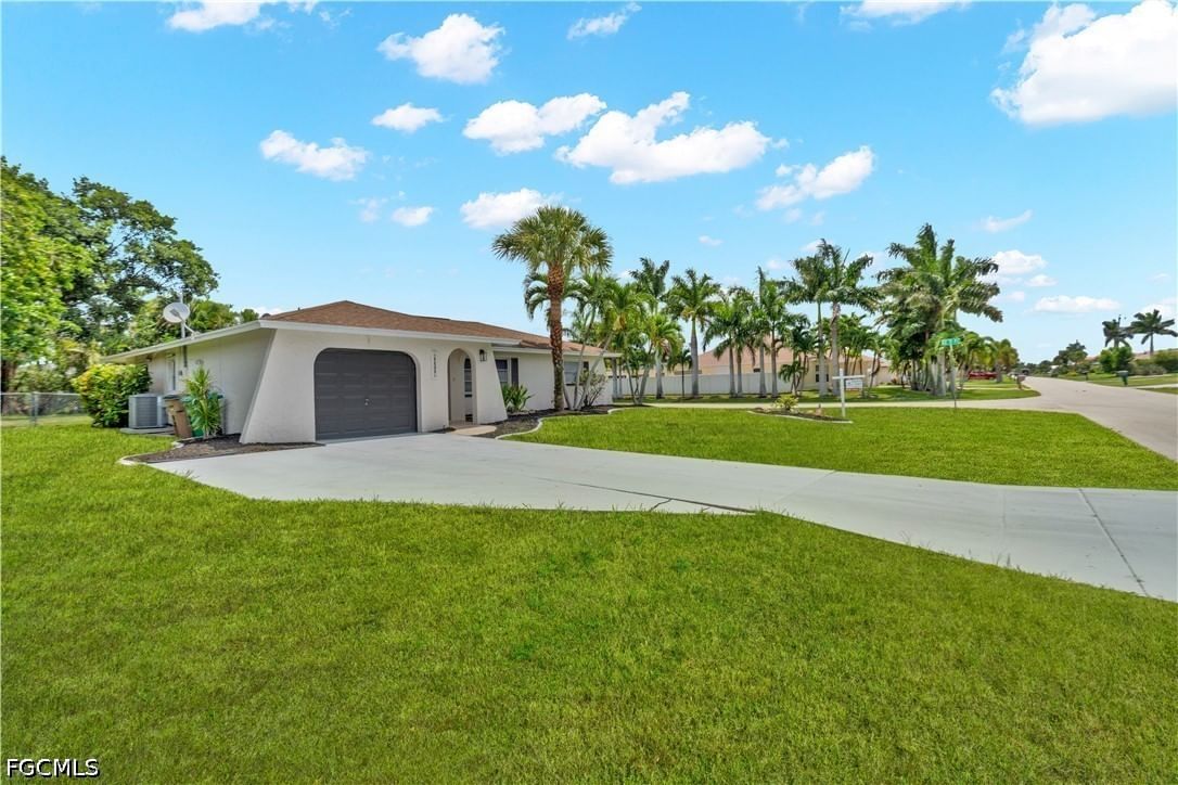 1121 SE 36th Street, Cape Coral, FL 33904 photo 3