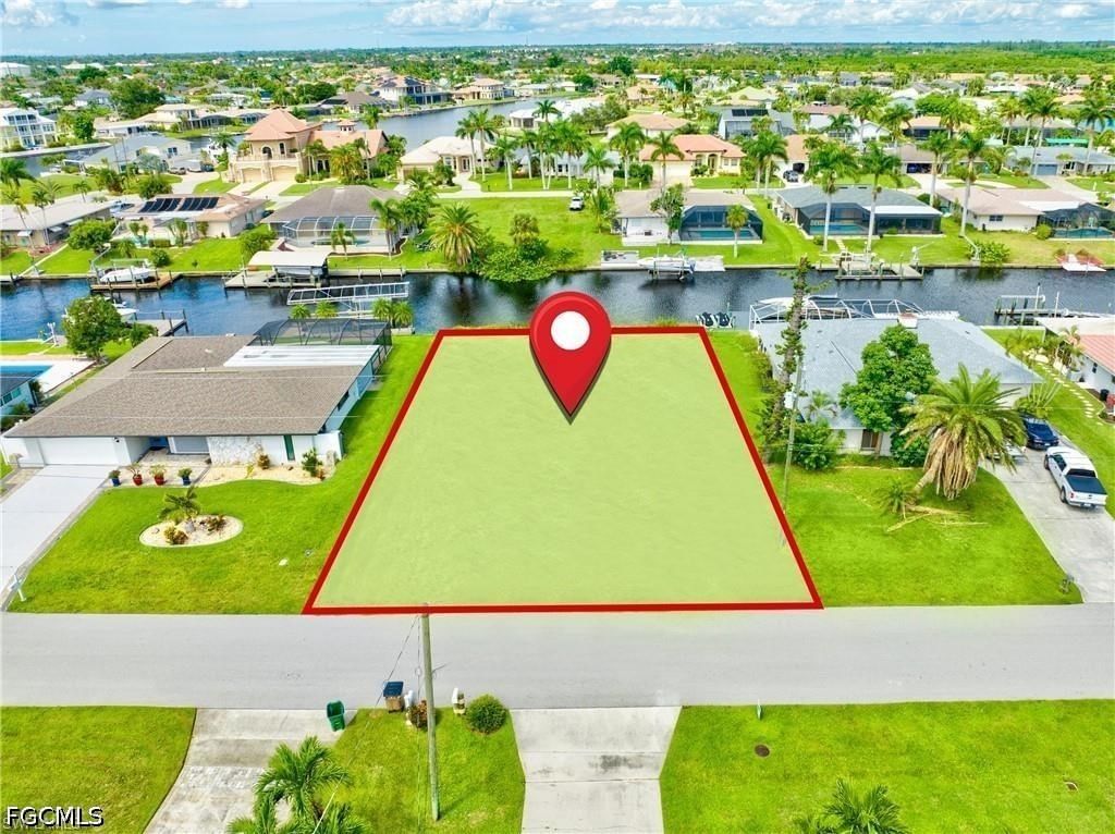 2227 SE 27th Terrace, Cape Coral, FL 33904 photo 4