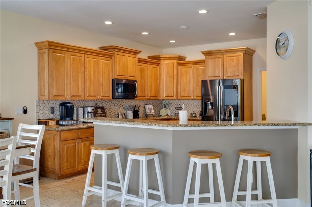 2021 SE 17th Place, Cape Coral, FL 33990 photo 5