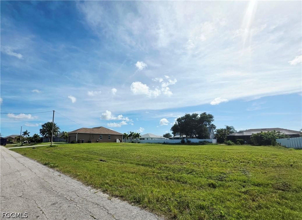 1216 NW 14th Place, Cape Coral, FL 33993 photo 3