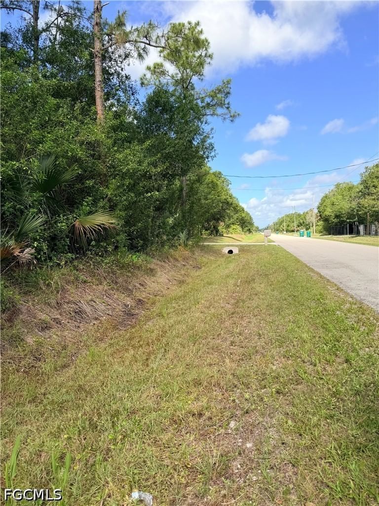 2830 NE 70TH Avenue, Naples, FL 34120 photo 2