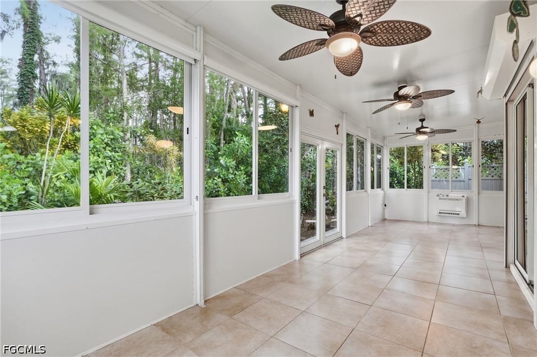 10727 Maui Circle, Estero, FL 33928 photo 3