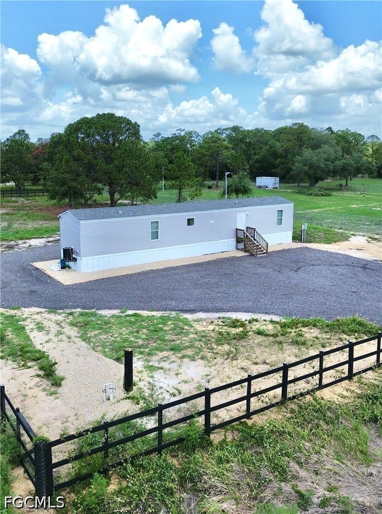 170 S Jinete Street, Clewiston, FL 33440 photo 3