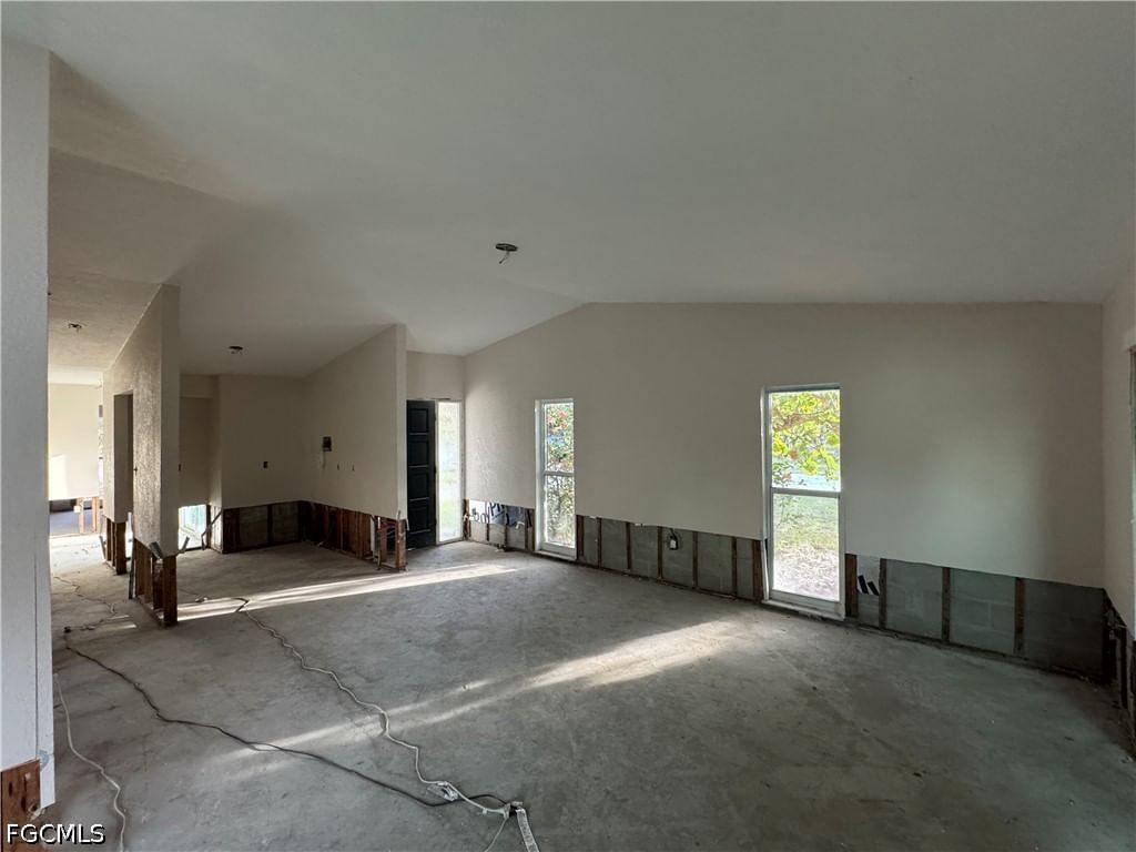 1683 Atlanta Plaza Drive, Sanibel, FL 33957 photo 5