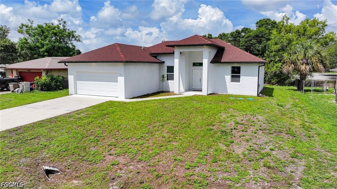 127 Connecticut Road, Lehigh Acres, FL 33936 photo 3