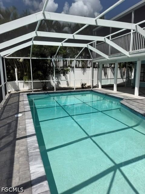 215 Albatross Street, Fort Myers Beach, FL 33931 photo 3