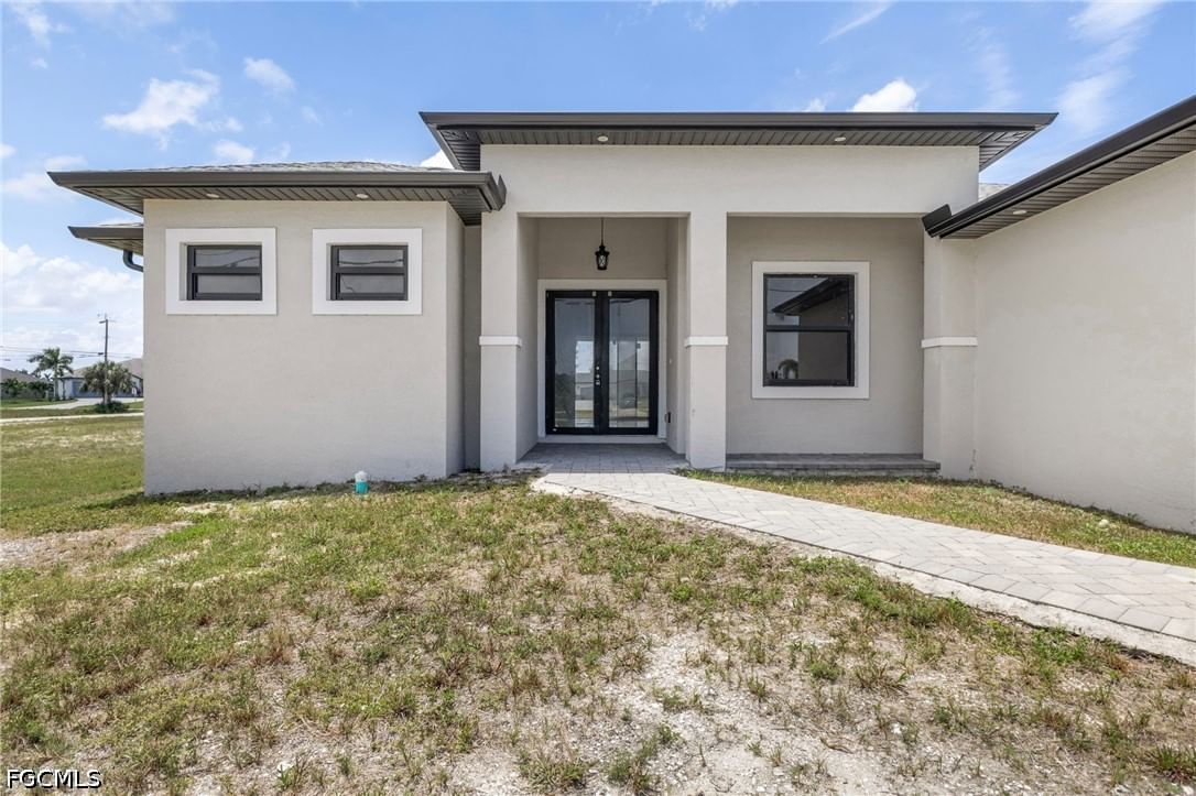 4304 Jacaranda Parkway W, Cape Coral, FL 33993 photo 5