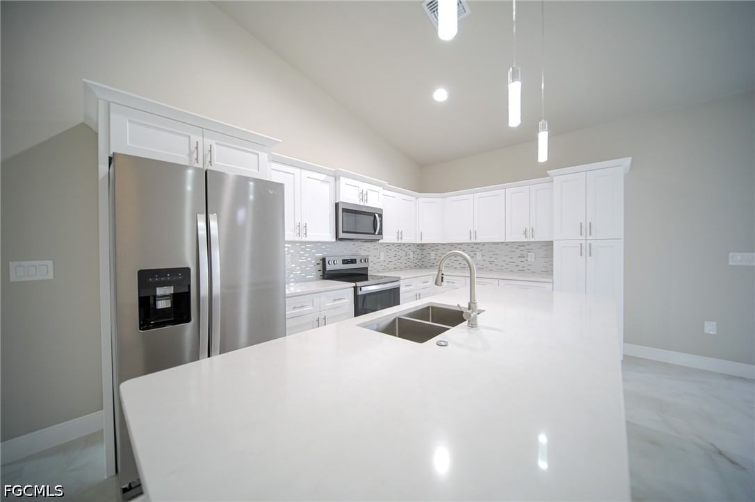 352 Labree Avenue S, Lehigh Acres, FL 33974 photo 4