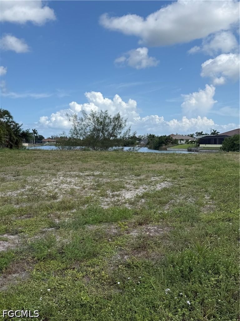 1729 NW 8th Terrace, Cape Coral, FL 33993 photo 2