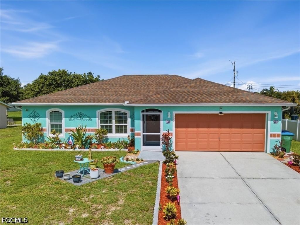 1902 NW 2nd Place, Cape Coral, FL 33993 photo 2