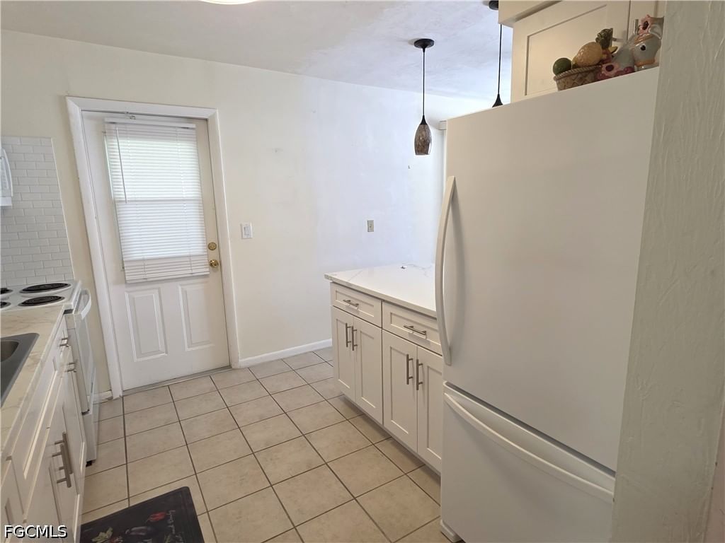 1 Dutch Iris Lane, Lehigh Acres, FL 33936 photo 4