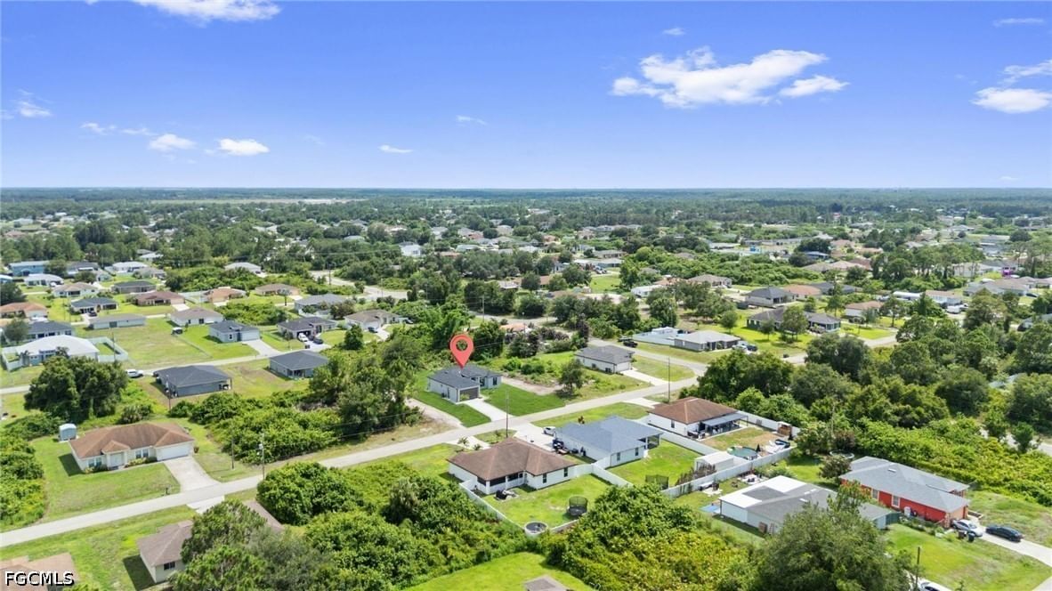 2815 37th Street SW, Lehigh Acres, FL 33976 photo 5