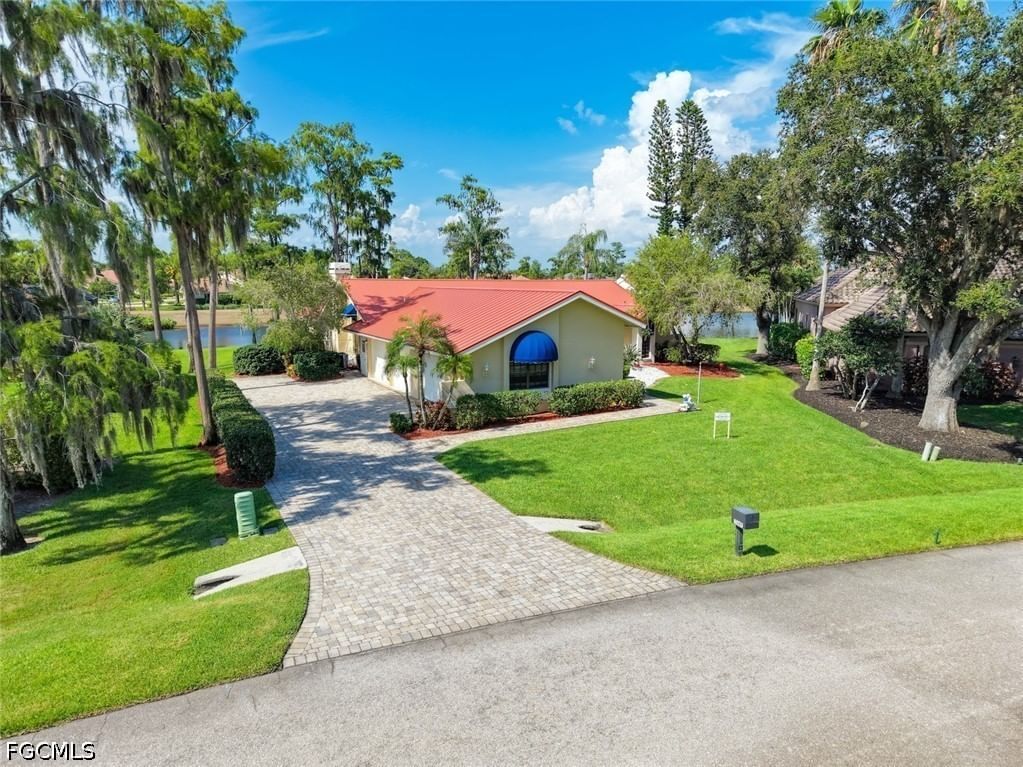 15649 Carberry Court, Fort Myers, FL 33912 photo 2