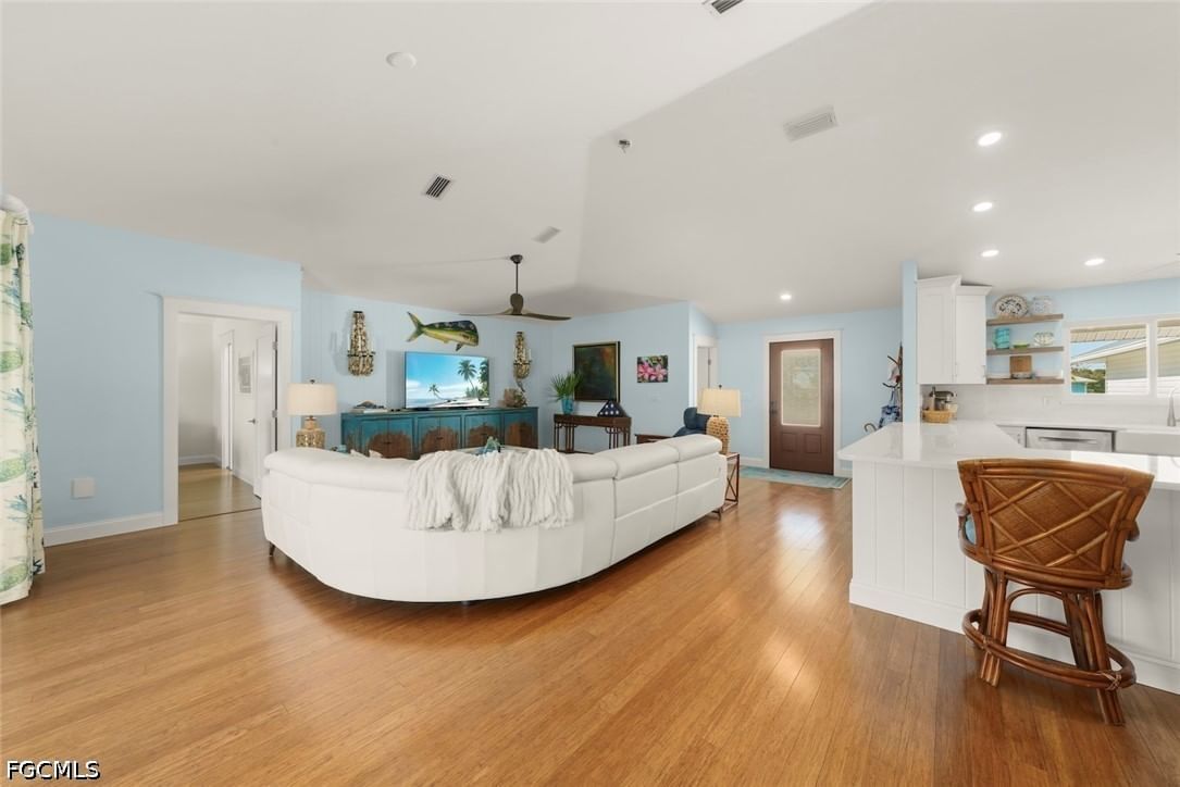 11940 Oakland Drive, Bokeelia, FL 33922 photo 4