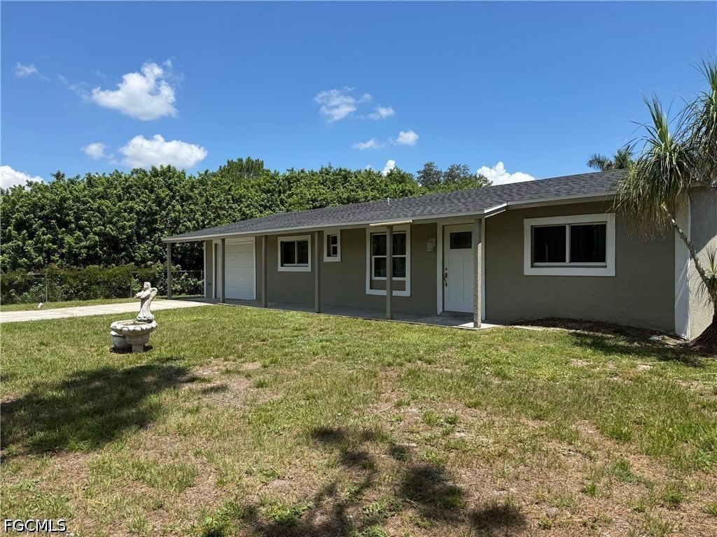 2199 Wyandotte Avenue, Alva, FL 33920 photo 2