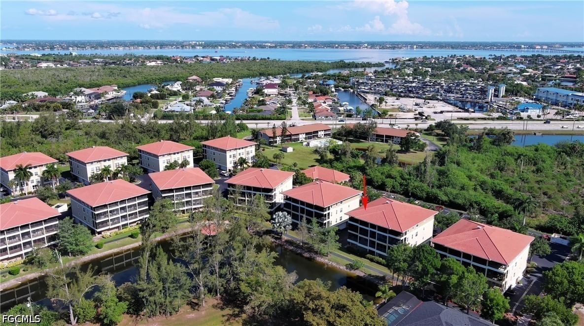 10021 Lake Cove Drive #101, Fort Myers, FL 33908 photo 4