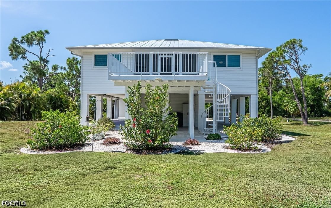 10810 Habitat Circle, Bokeelia, FL 33922 photo 5