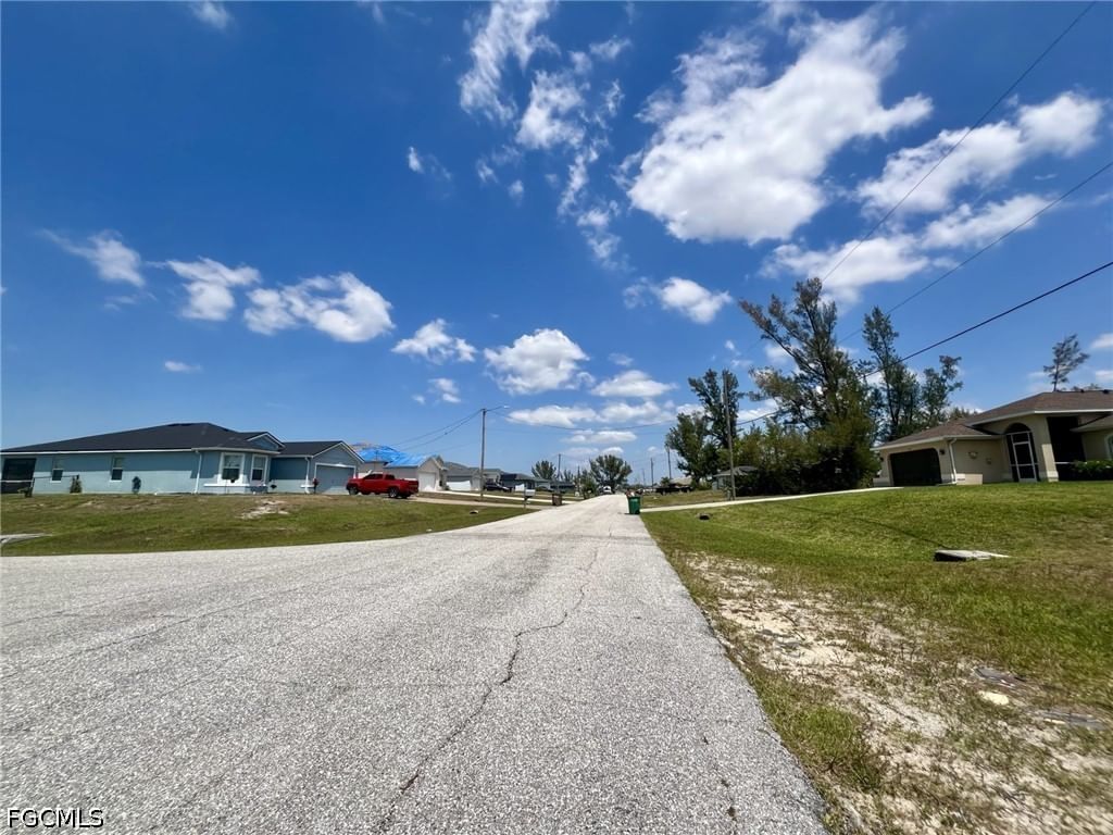 1031 NW 20th Place, Cape Coral, FL 33993 photo 3