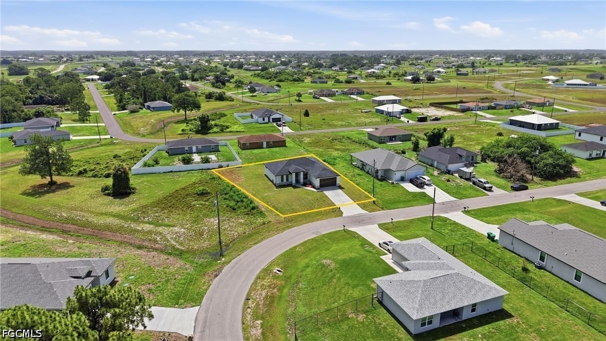 7019 Palpano Circle, Labelle, FL 33935 photo 2
