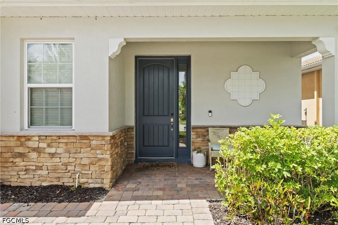 3861 King Williams Street, Fort Myers, FL 33916 photo 4