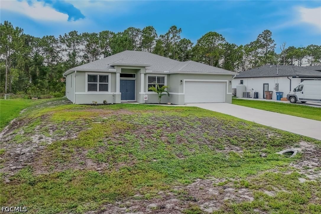 670 Nimitz Boulevard, Lehigh Acres, FL 33974 photo 5