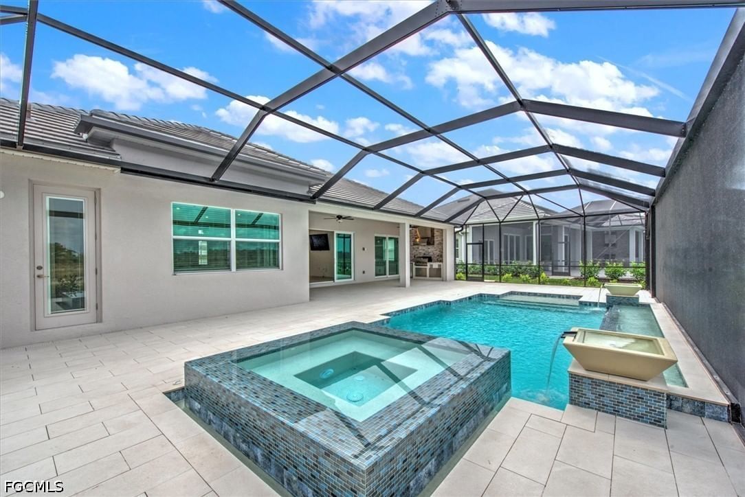 17211 Blue Sapphire Drive, Fort Myers, FL 33913 photo 4