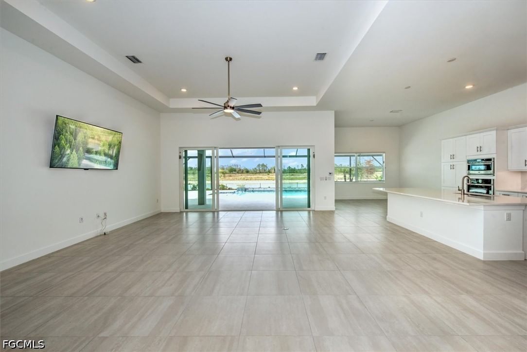 17211 Blue Sapphire Drive, Fort Myers, FL 33913 photo 5