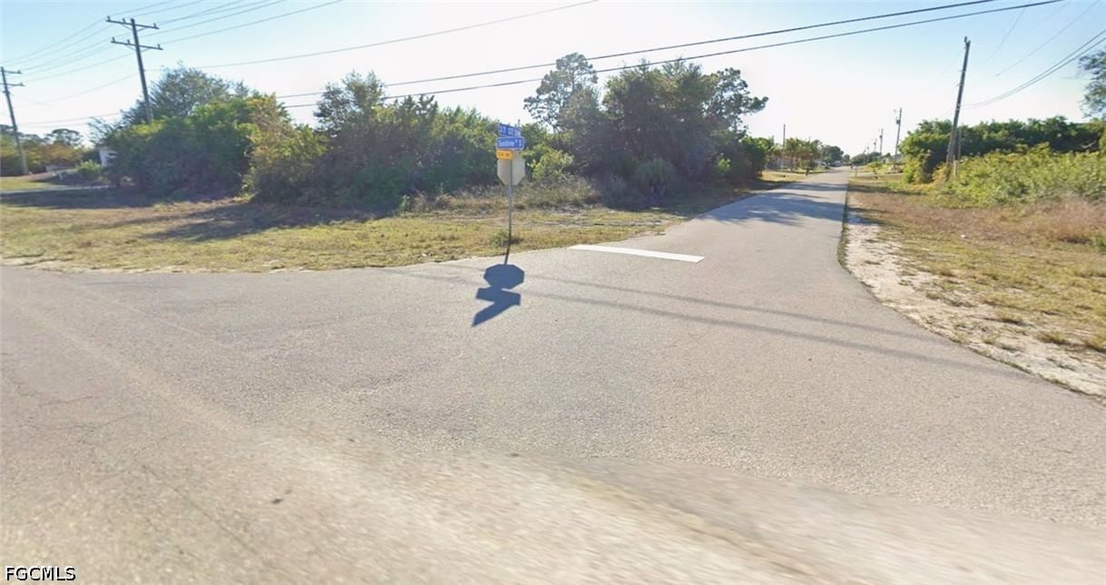 3101 37th Street SW, Lehigh Acres, FL 33976 photo 3