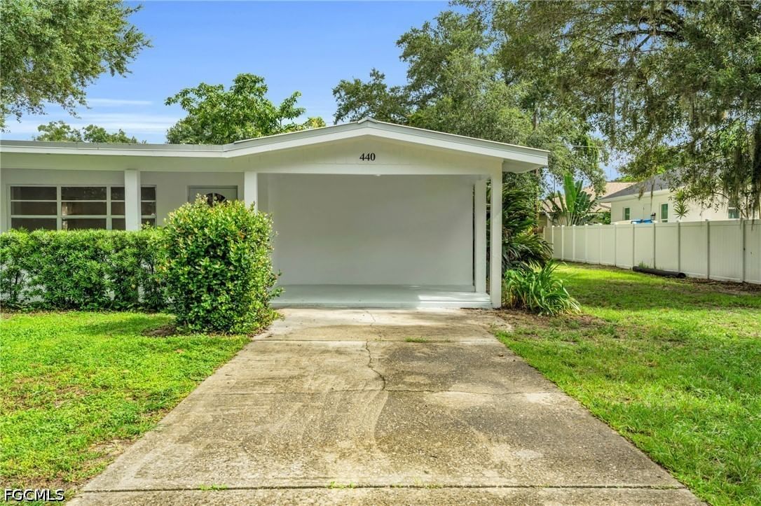 440 6th Avenue, Labelle, FL 33935 photo 3